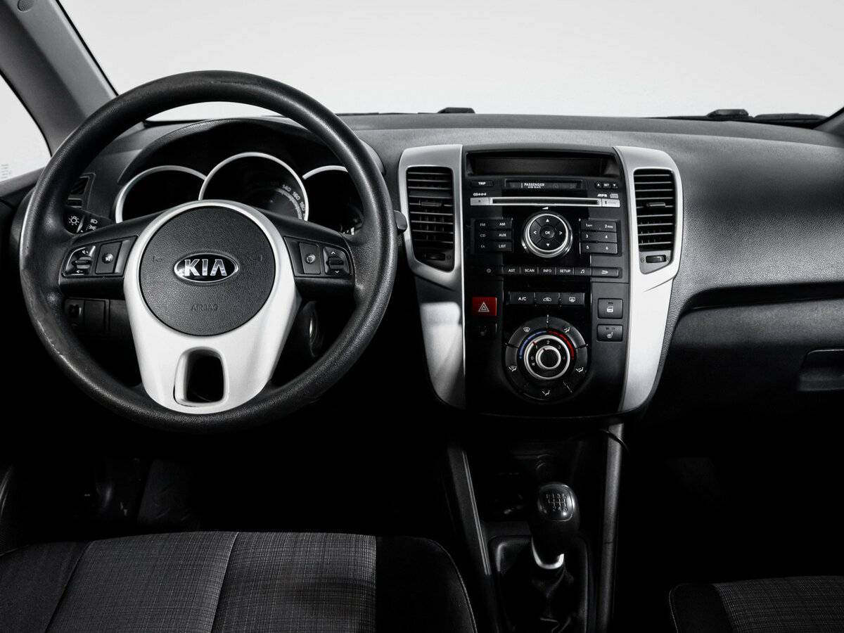 Купить Kia Venga с пробегом. Фото: #8