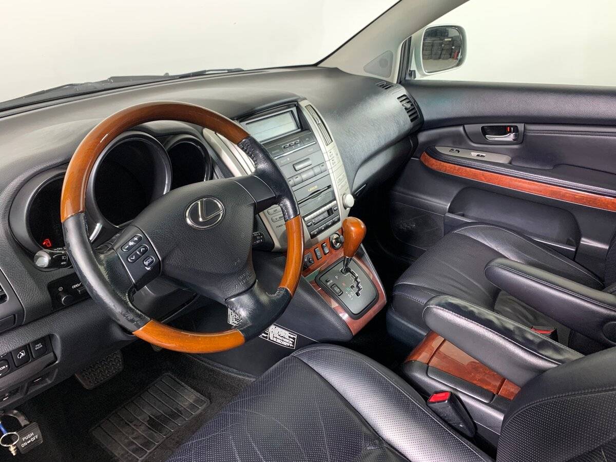 Купить Lexus RX с пробегом. Фото: #10