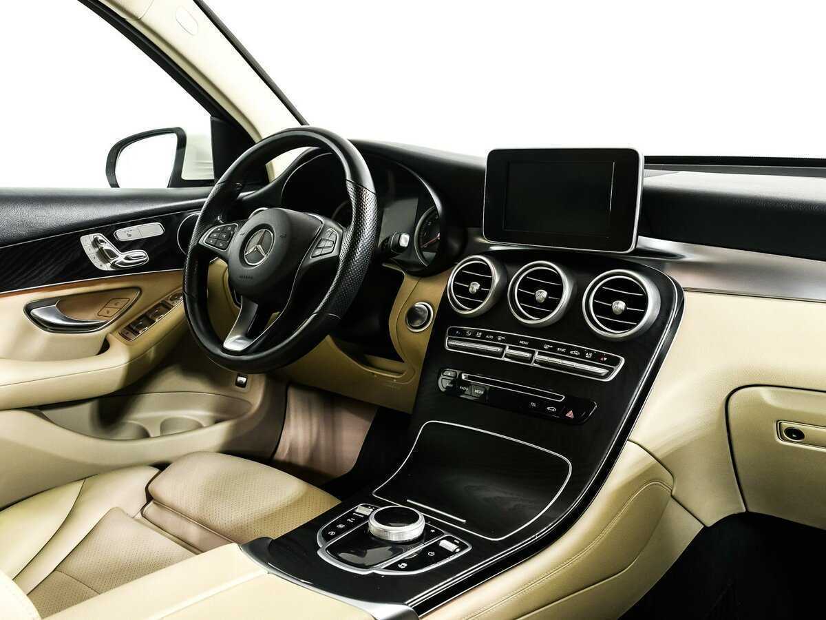 Купить Mercedes-Benz GLC с пробегом. Фото: #7