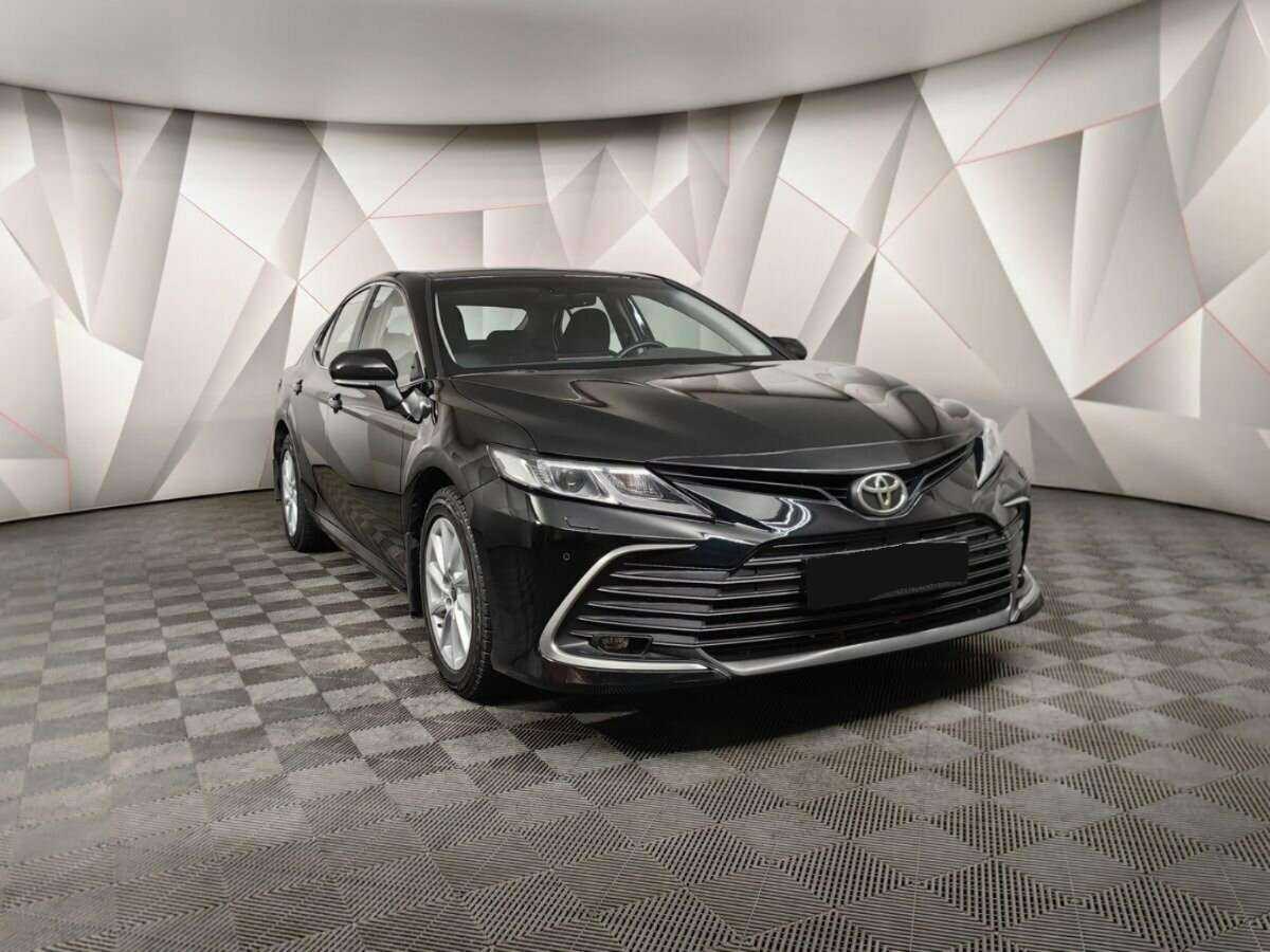 Купить Toyota Camry с пробегом. Фото: #2