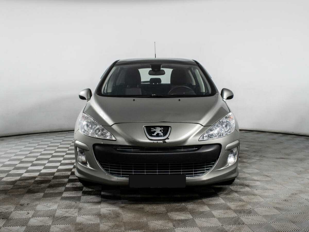 Купить Peugeot 308 с пробегом. Фото: #1