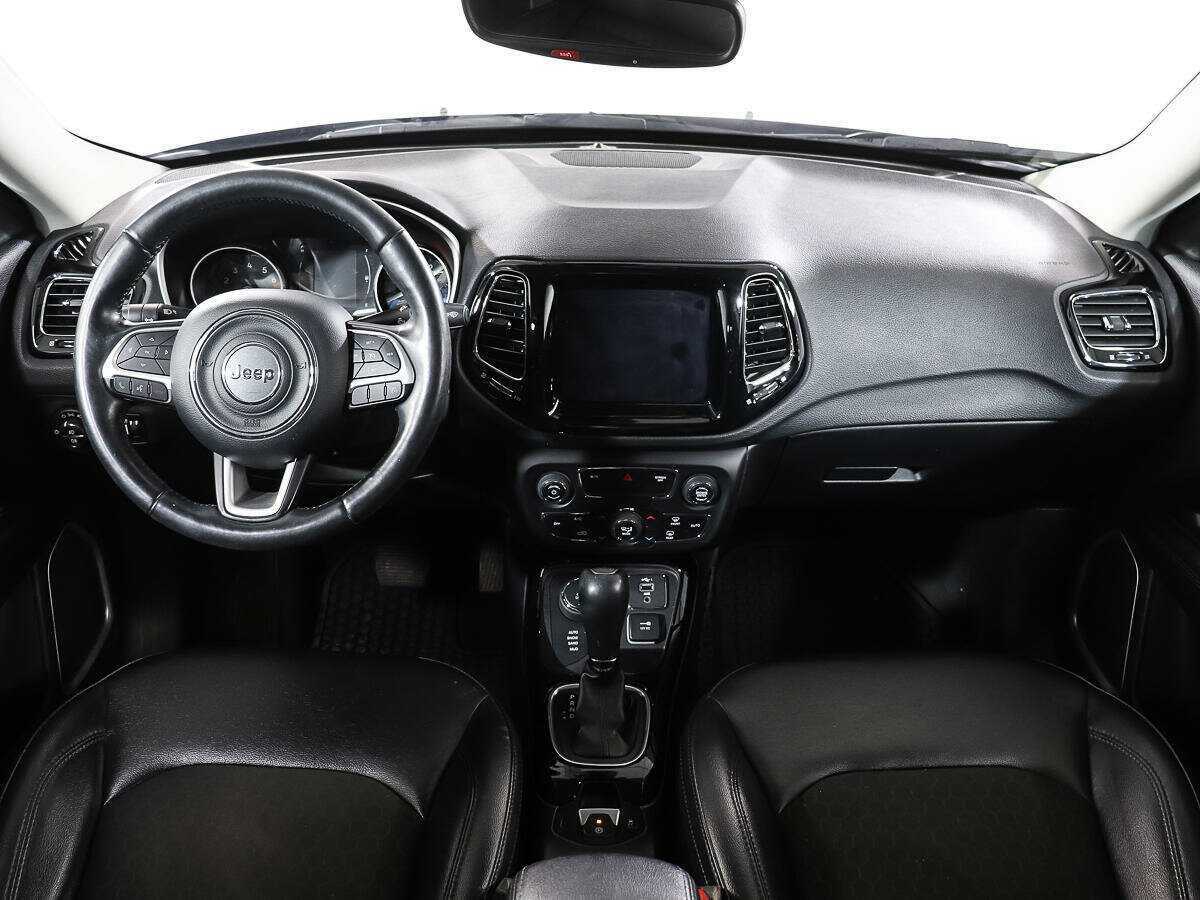 Купить Jeep Compass с пробегом. Фото: #11