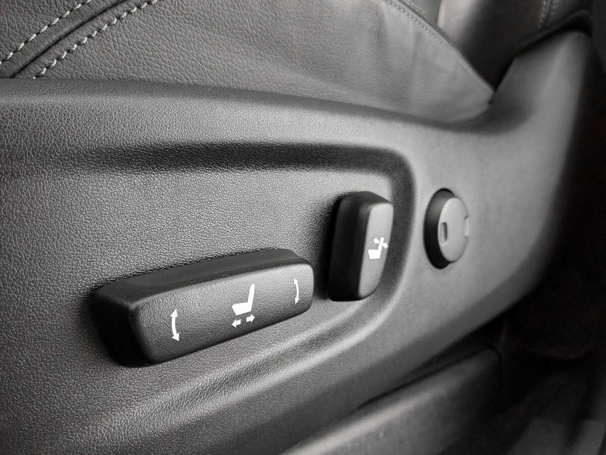 Купить Toyota Land Cruiser Prado с пробегом. Фото: #16