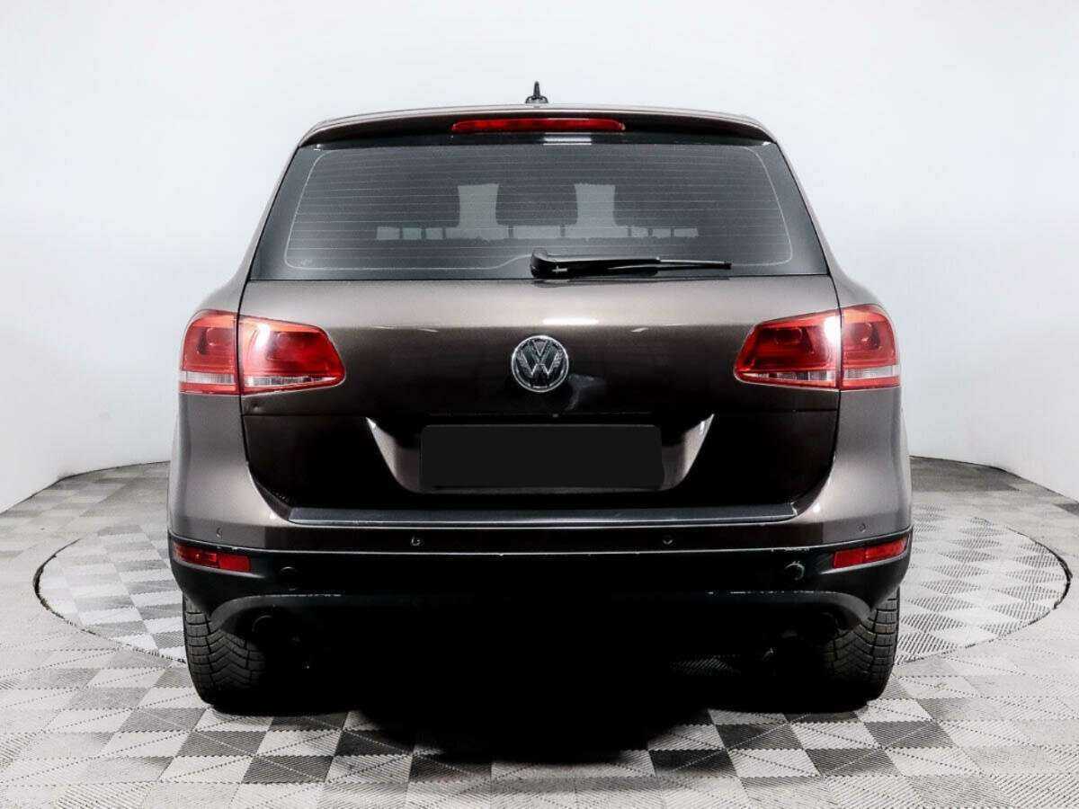 Купить Volkswagen Touareg с пробегом. Фото: #3