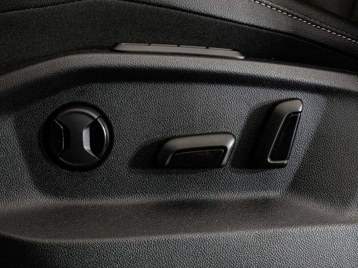 Купить Volkswagen Tiguan с пробегом. Фото: #26