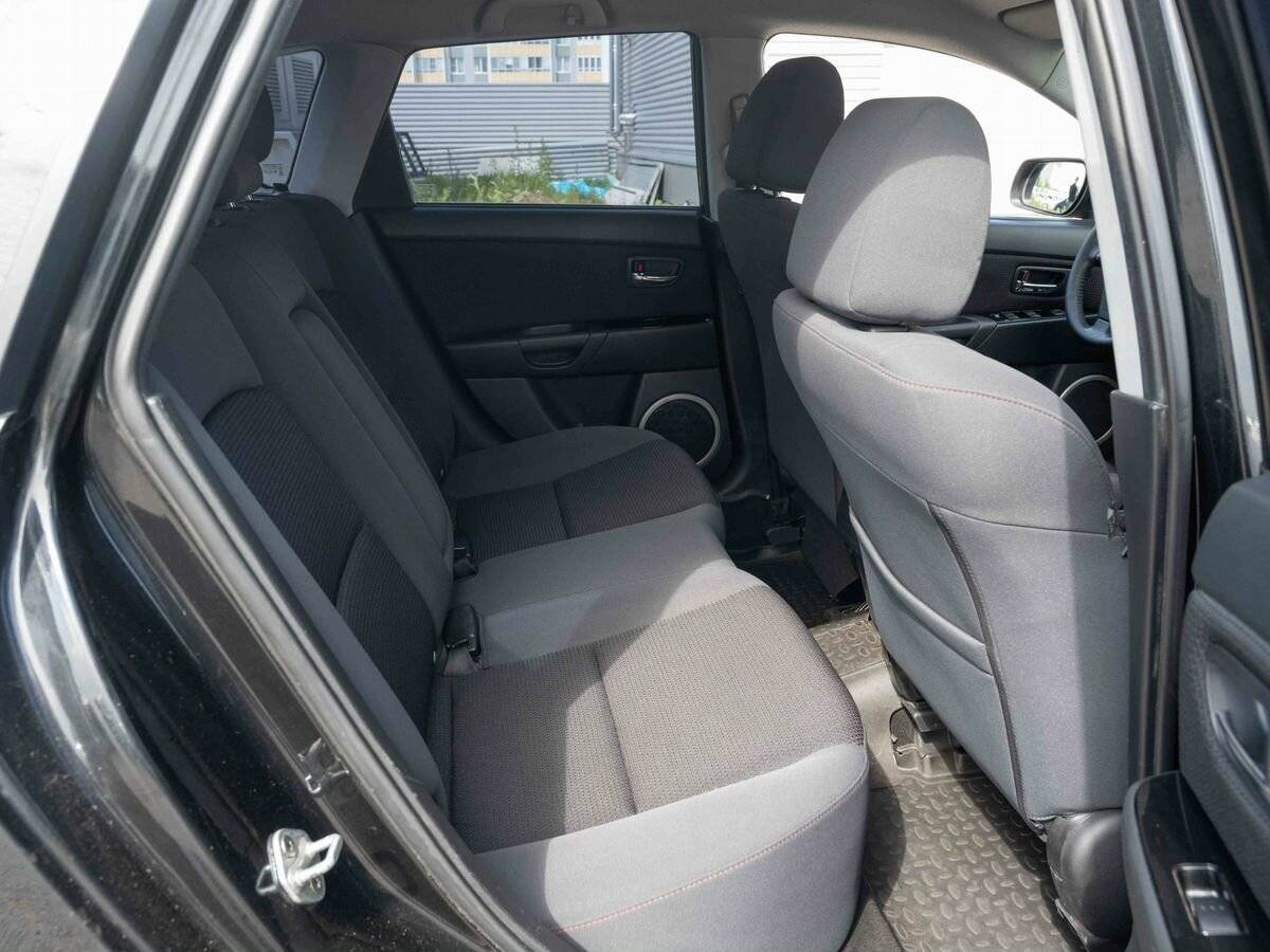 Купить Mazda 3 с пробегом. Фото: #10