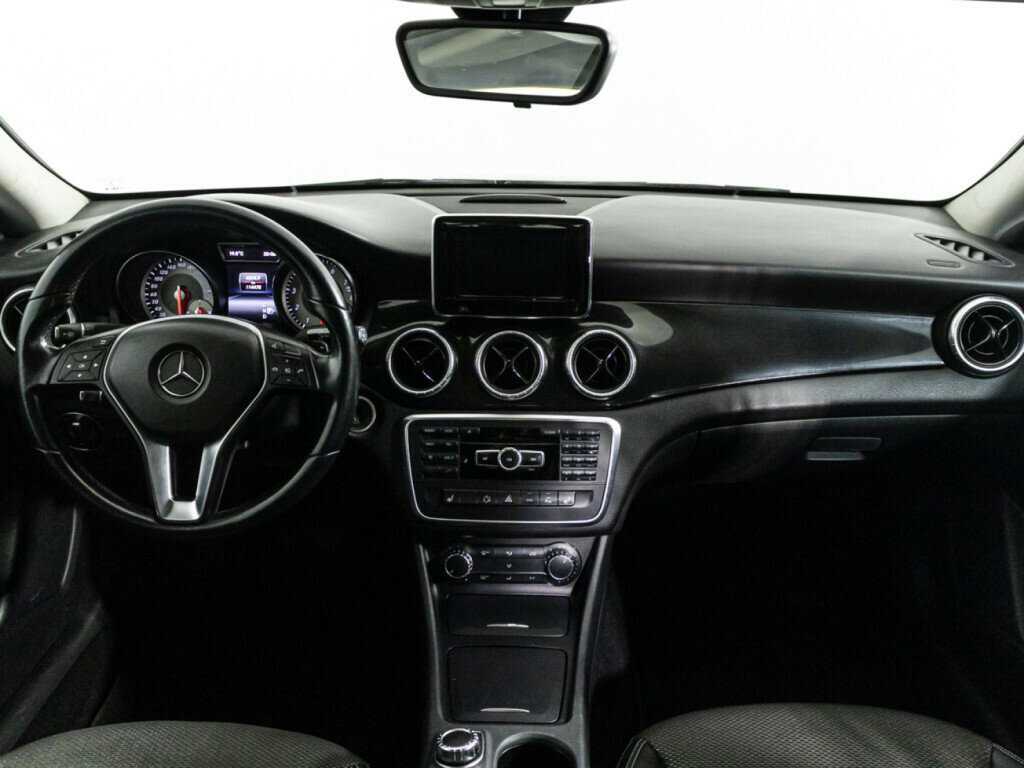Купить Mercedes-Benz CLA с пробегом. Фото: #12