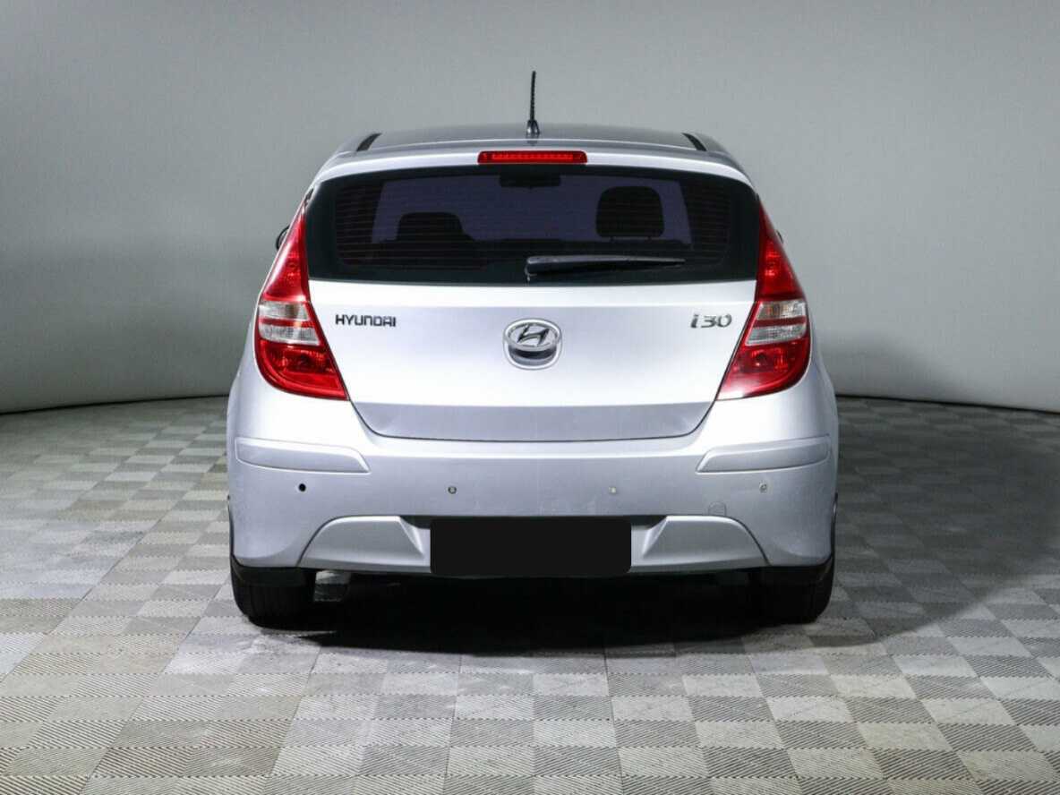 Купить Hyundai i30 с пробегом. Фото: #4