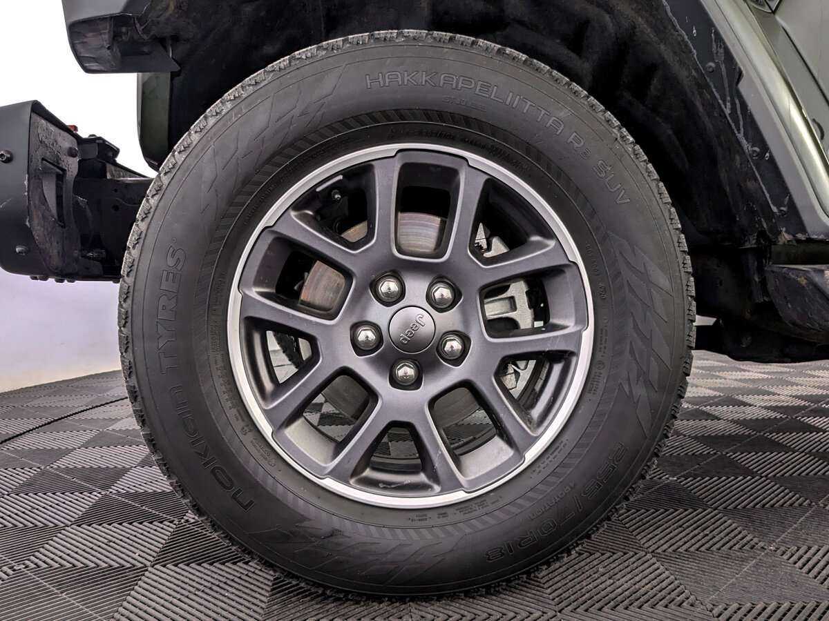 Купить Jeep Wrangler с пробегом. Фото: #16
