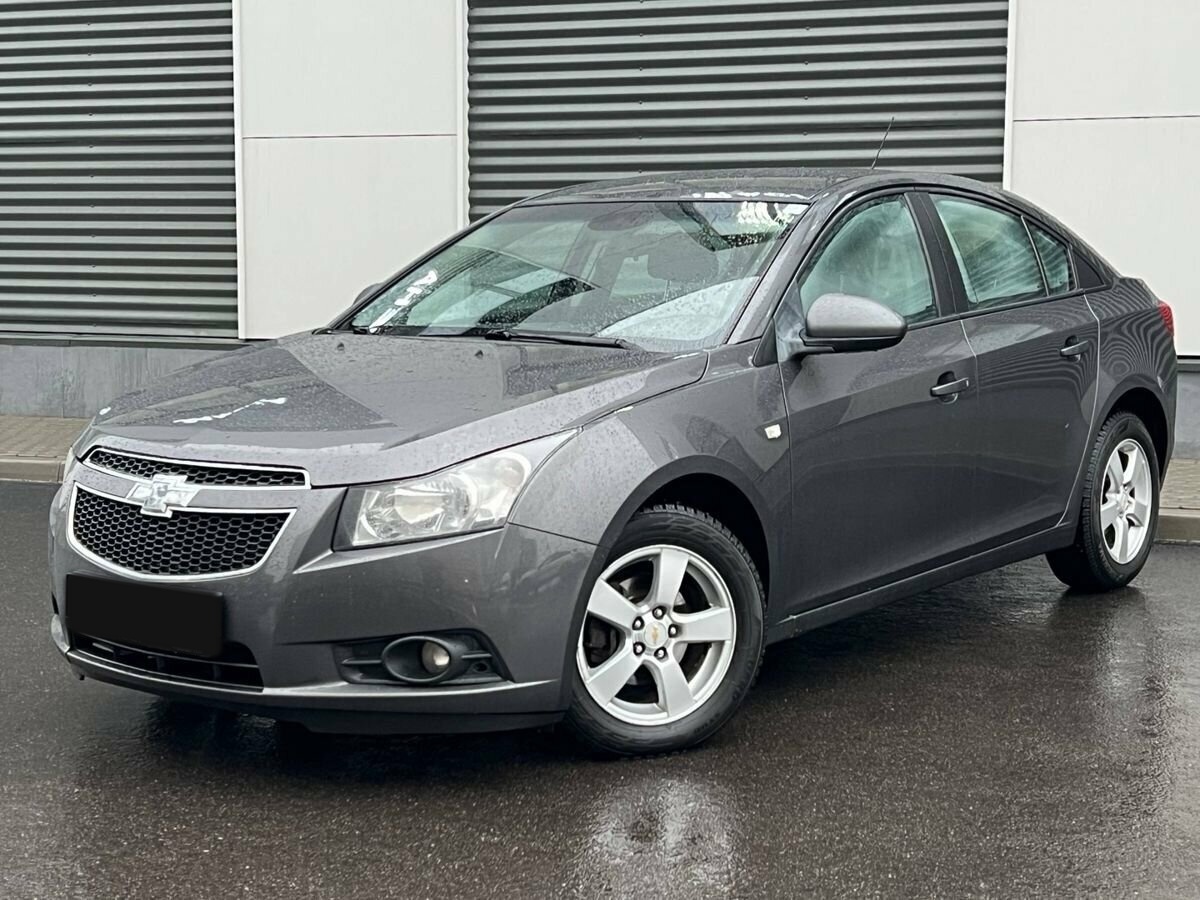 Купить Chevrolet Cruze с пробегом. Посмотреть фото