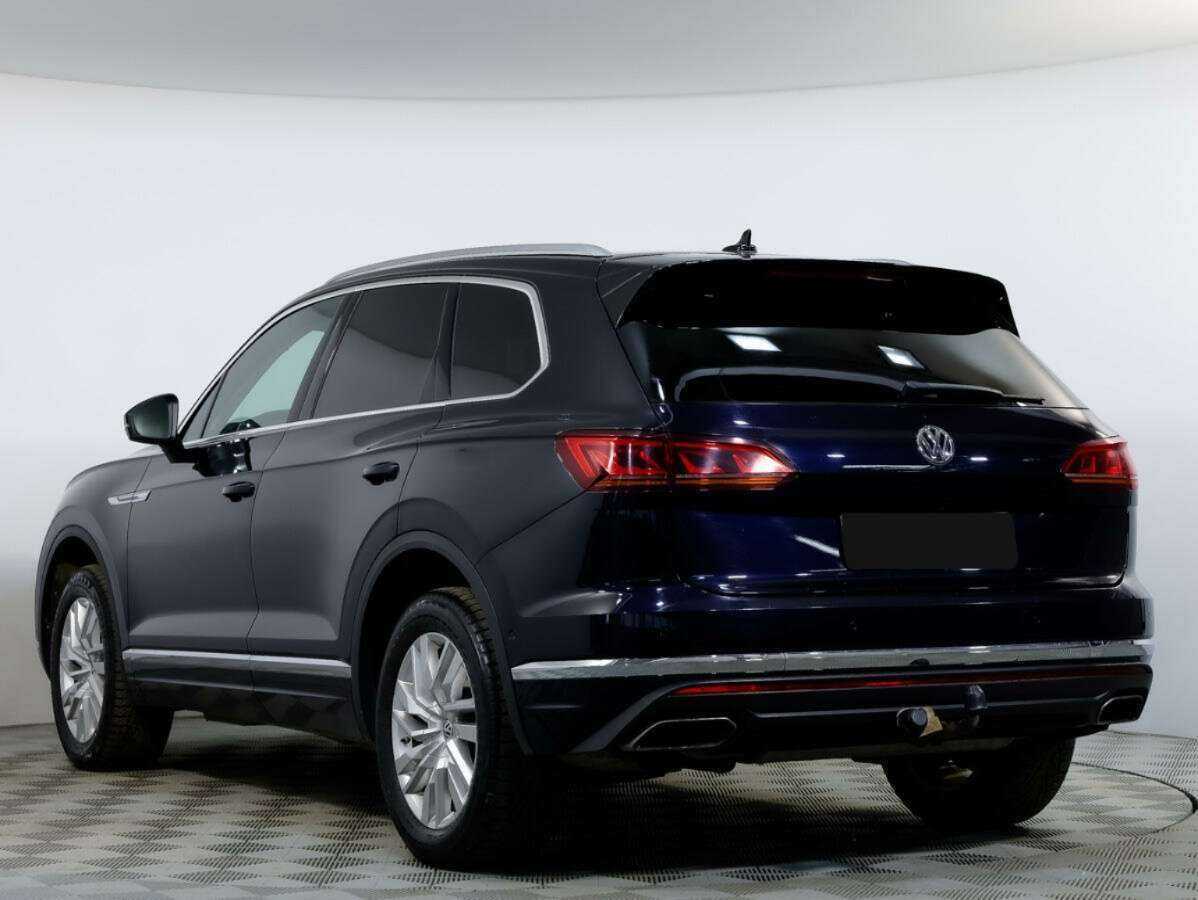Купить Volkswagen Touareg с пробегом. Фото: #5