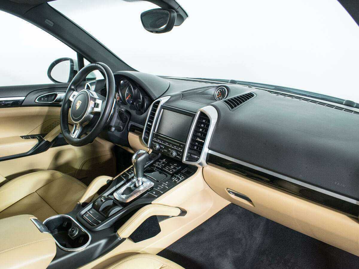 Купить Porsche Cayenne с пробегом. Фото: #8