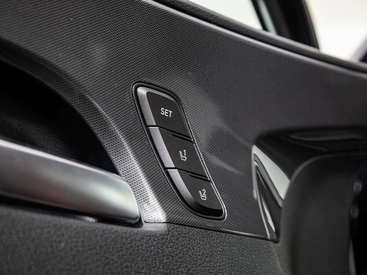 Купить Hyundai Santa Fe с пробегом. Фото: #19