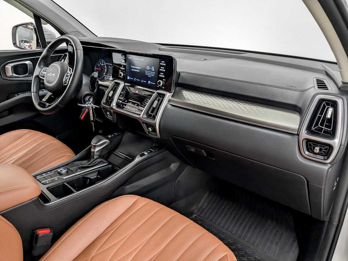 Купить Kia Sorento с пробегом. Фото: #10