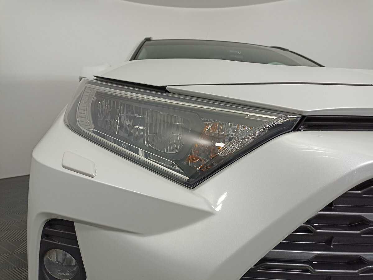 Купить Toyota RAV4 с пробегом. Фото: #16