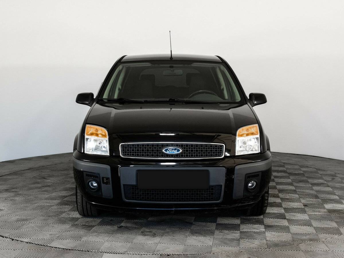 Купить Ford Fusion с пробегом. Фото: #1