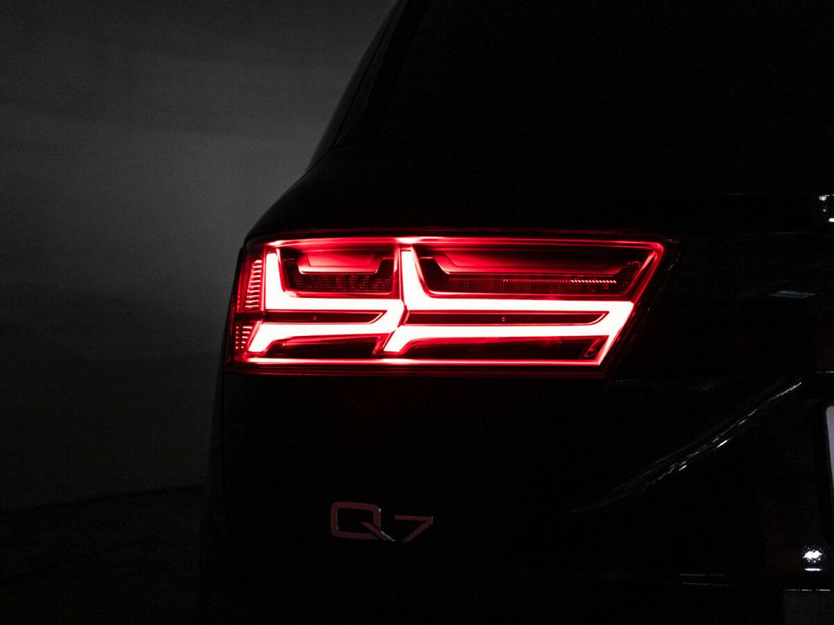 Купить Audi Q7 с пробегом. Фото: #29