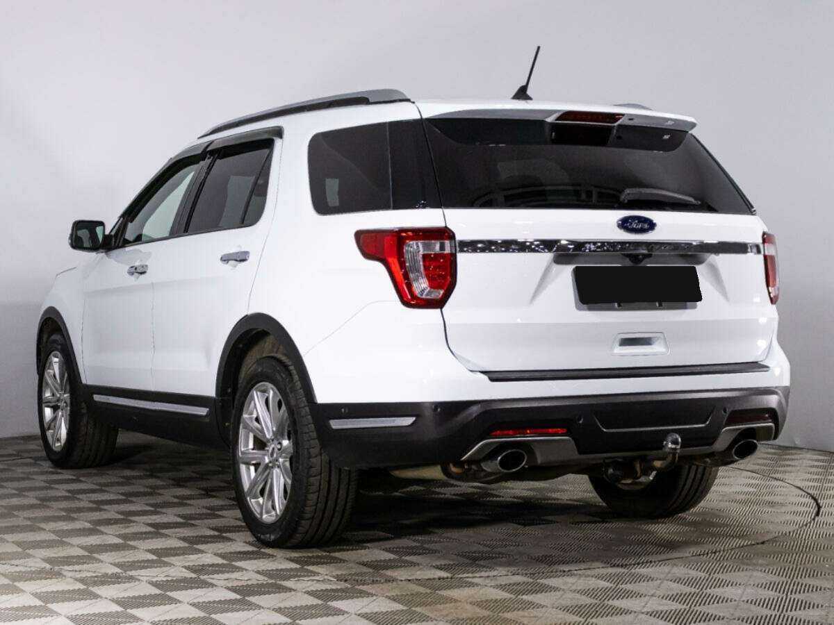 Купить Ford Explorer с пробегом. Фото: #5