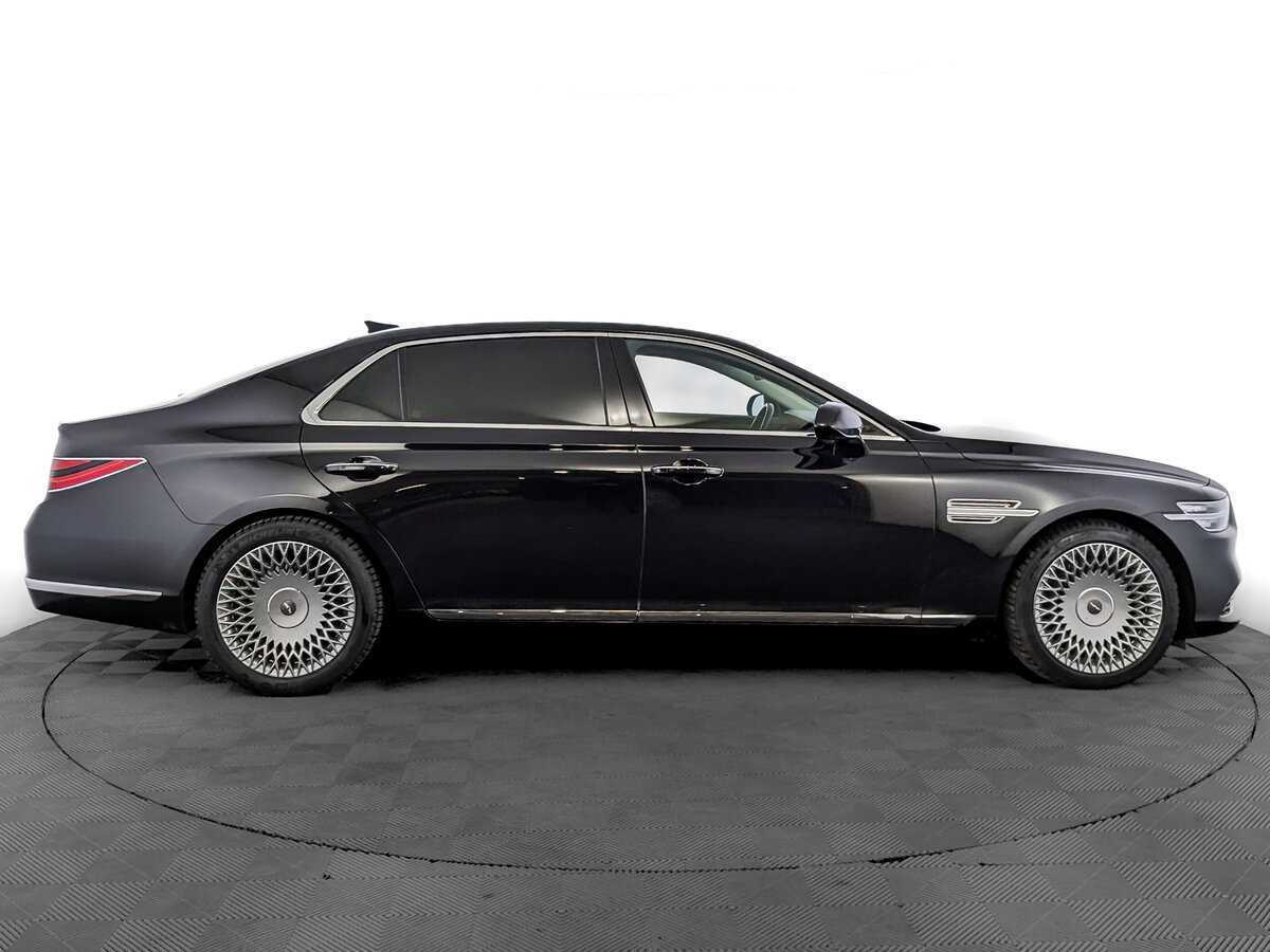 Купить Genesis G90 с пробегом. Фото: #3