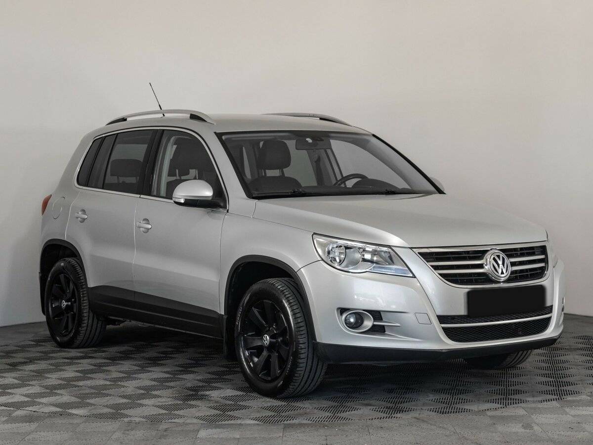 Купить Volkswagen Tiguan с пробегом. Фото: #2