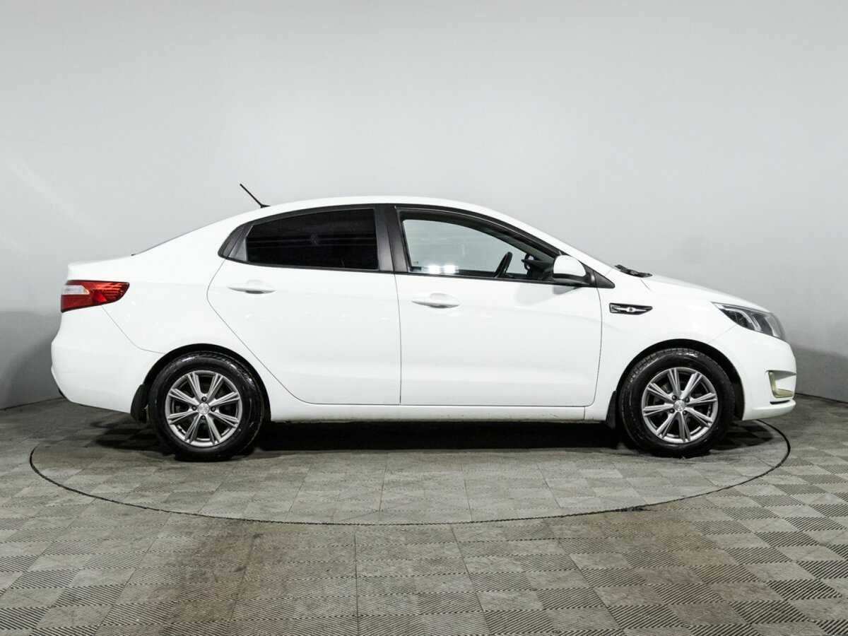 Купить Kia Rio с пробегом. Фото: #3