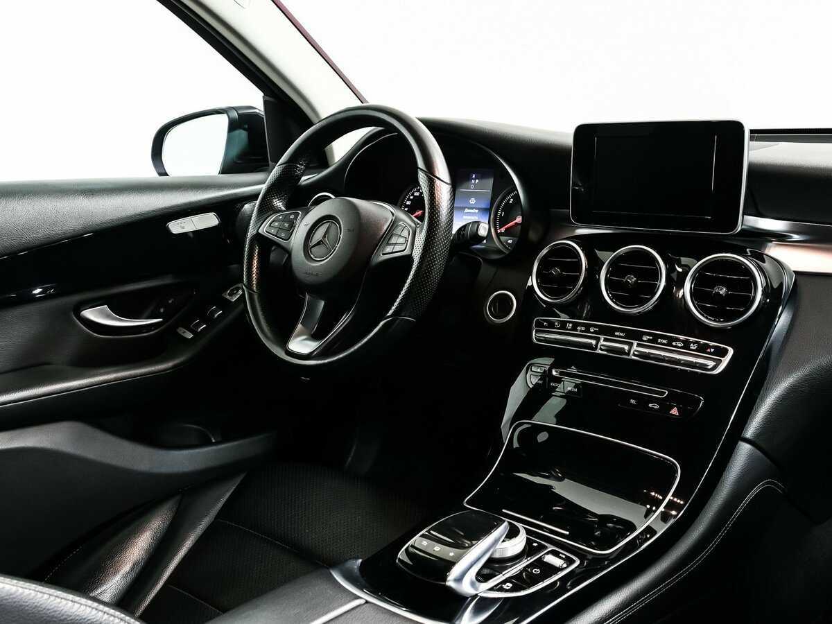 Купить Mercedes-Benz GLC с пробегом. Фото: #9
