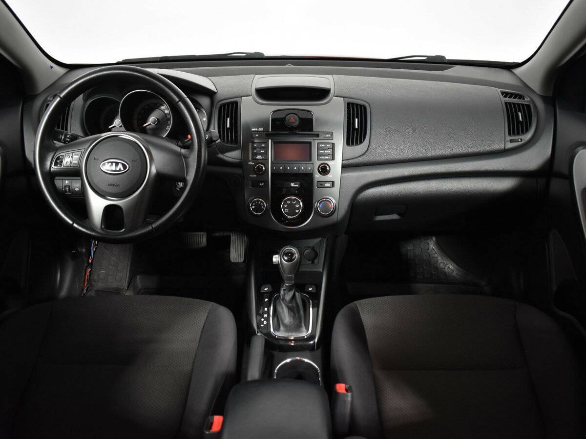 Купить Kia Cerato с пробегом. Фото: #10