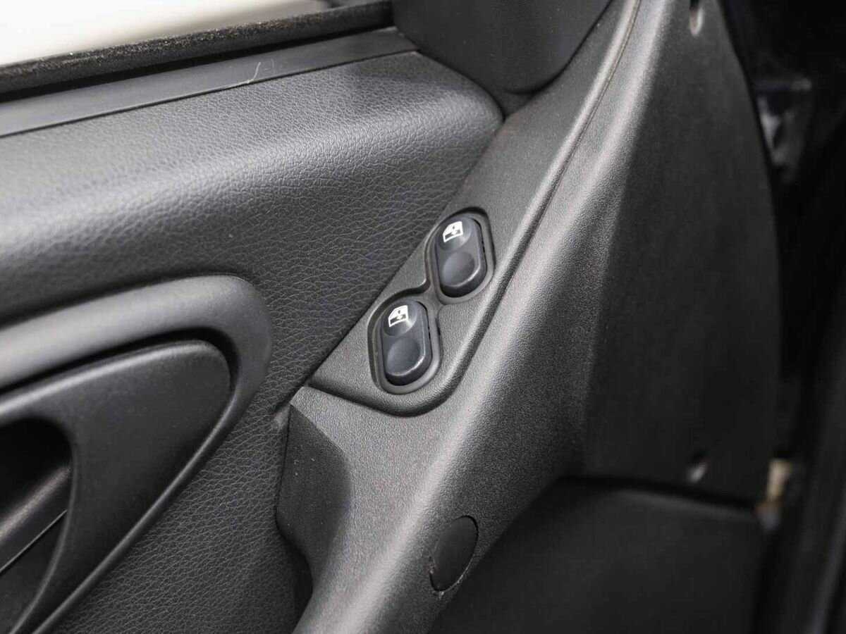 Купить Chevrolet Niva с пробегом. Фото: #16