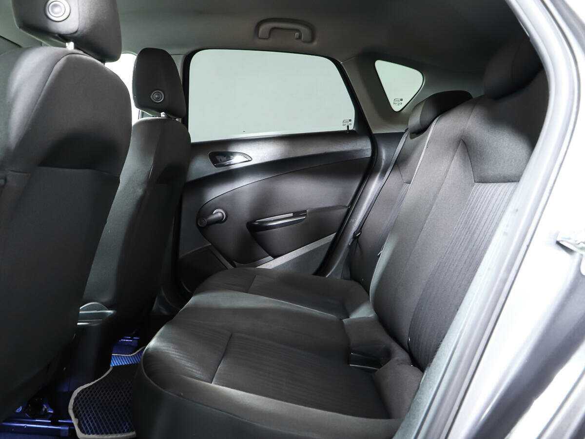 Купить Opel Astra с пробегом. Фото: #9