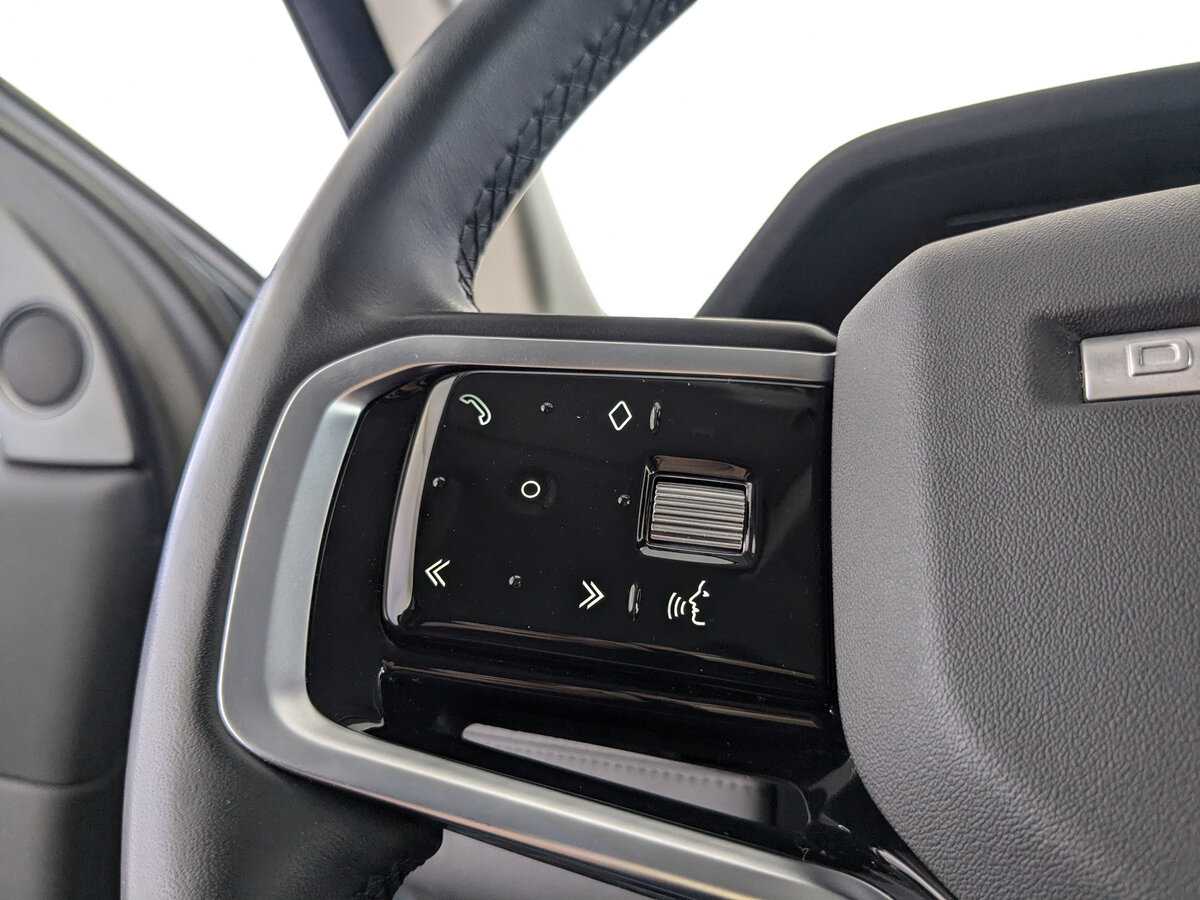 Купить Land Rover Discovery Sport с пробегом. Фото: #24