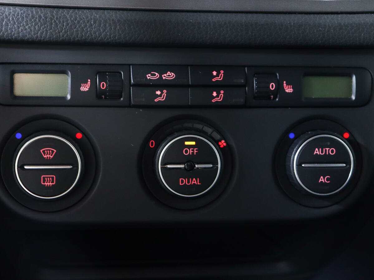 Купить Volkswagen Tiguan с пробегом. Фото: #12
