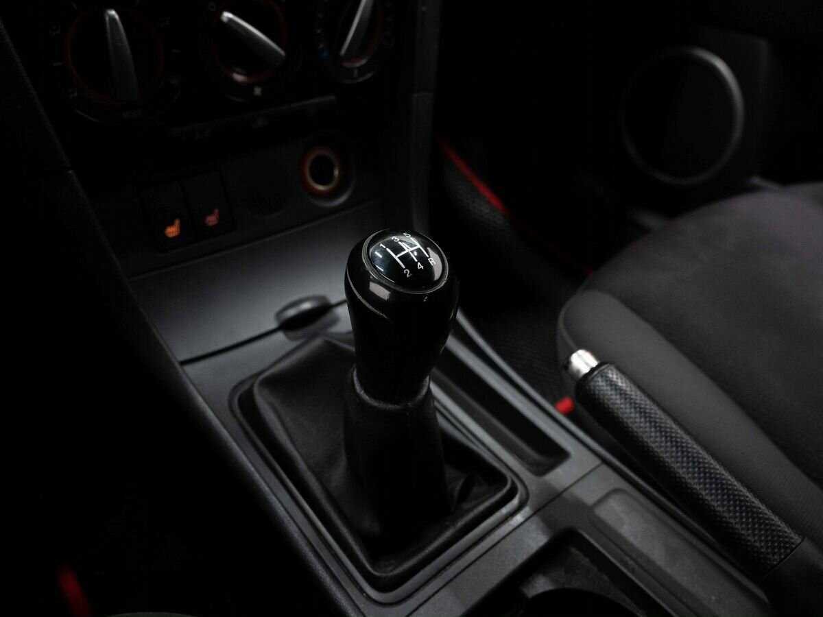 Купить Mazda 3 с пробегом. Фото: #11