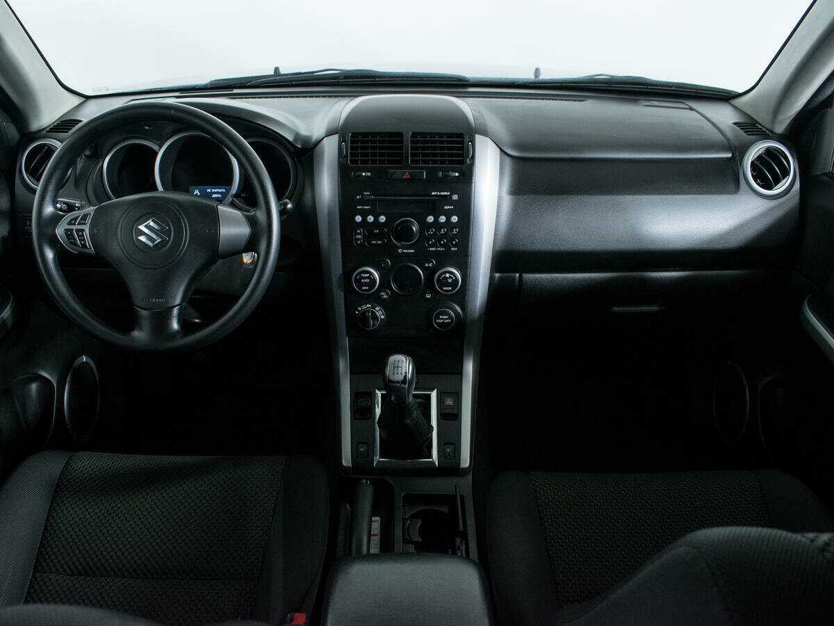 Купить Suzuki Grand Vitara с пробегом. Фото: #11