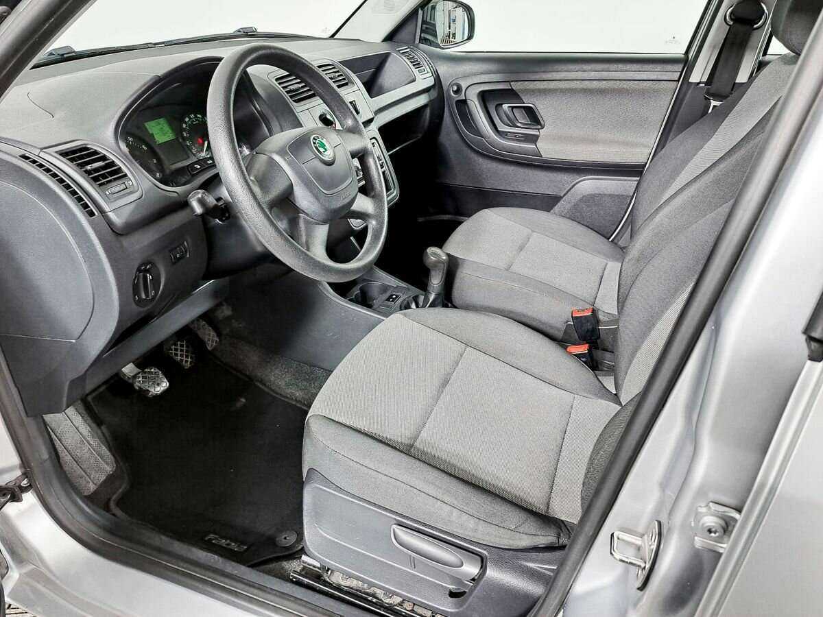 Купить Skoda Fabia с пробегом. Фото: #13