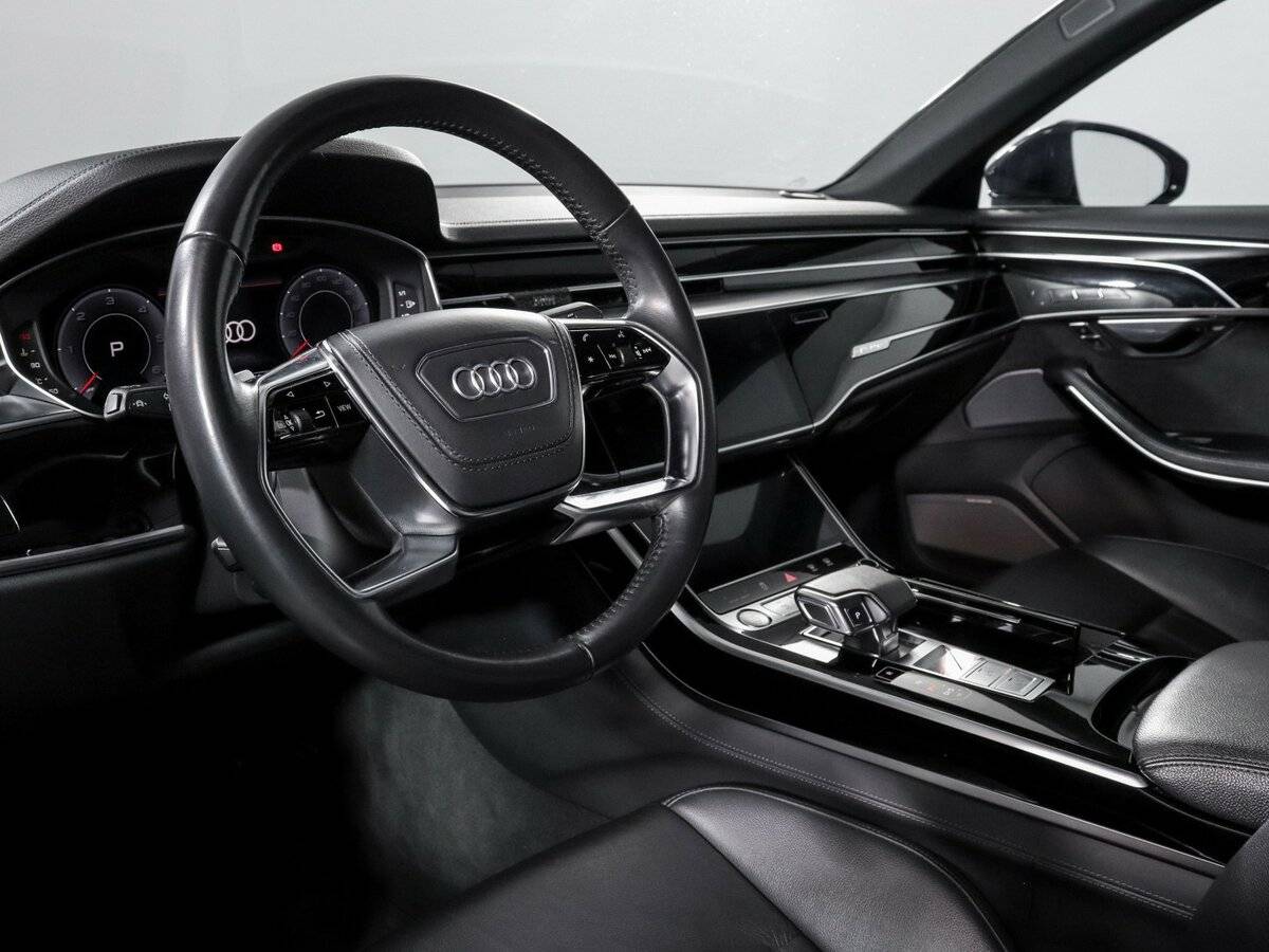 Купить Audi A8 с пробегом. Фото: #12