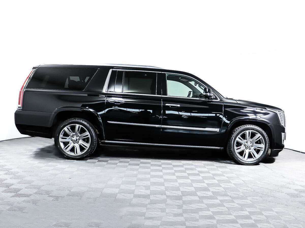 Купить Cadillac Escalade с пробегом. Фото: #3