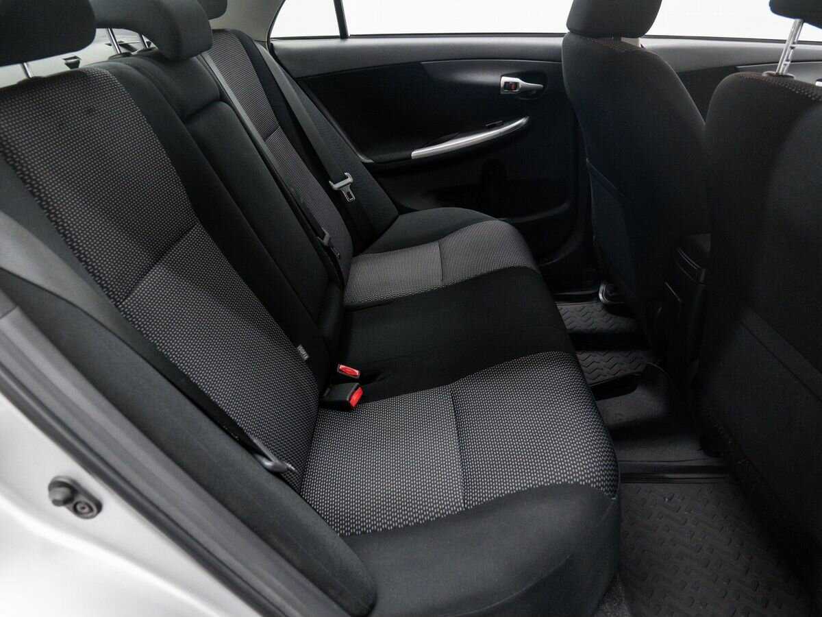 Купить Toyota Corolla с пробегом. Фото: #9