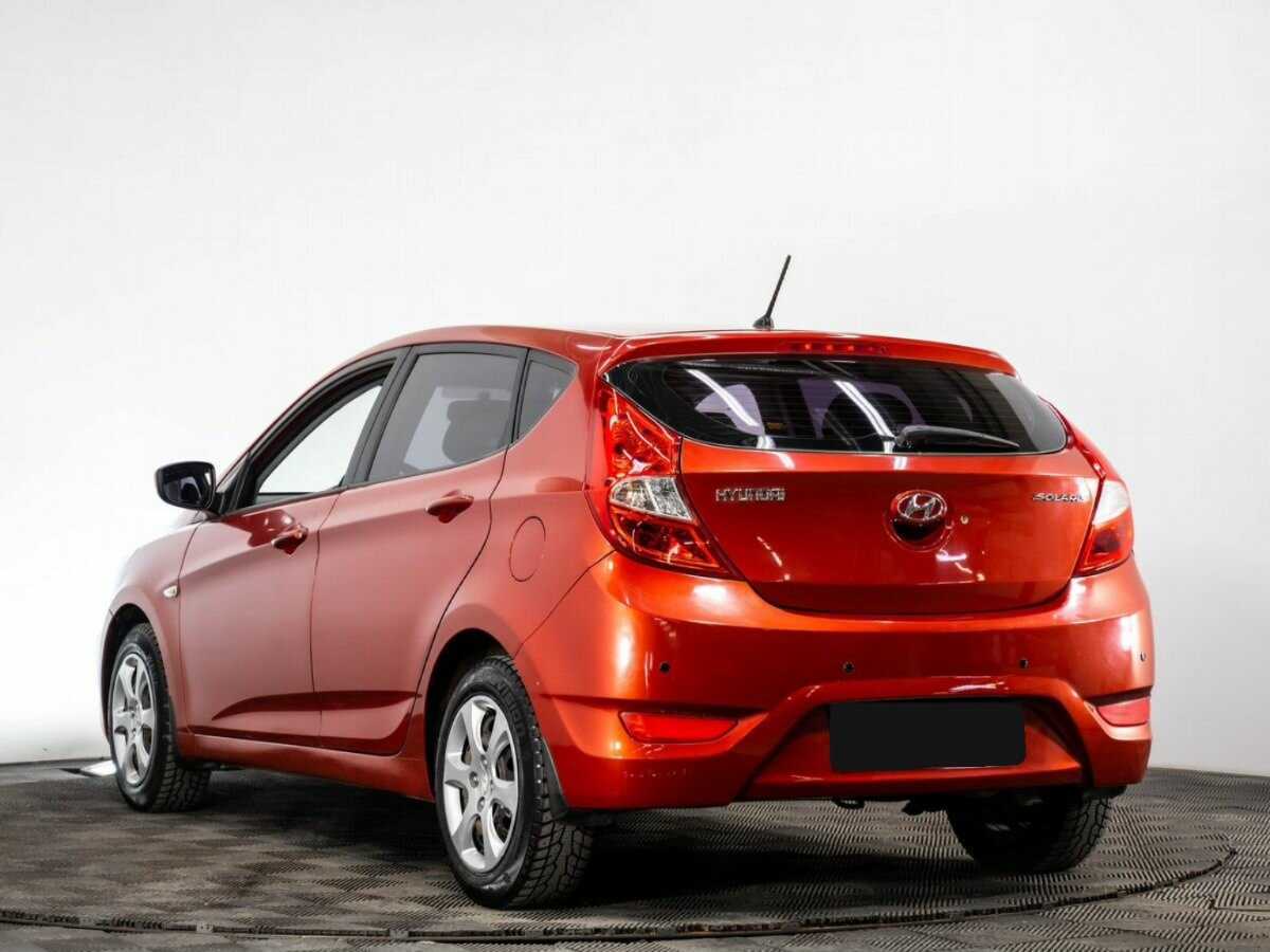 Купить Hyundai Solaris с пробегом. Фото: #5