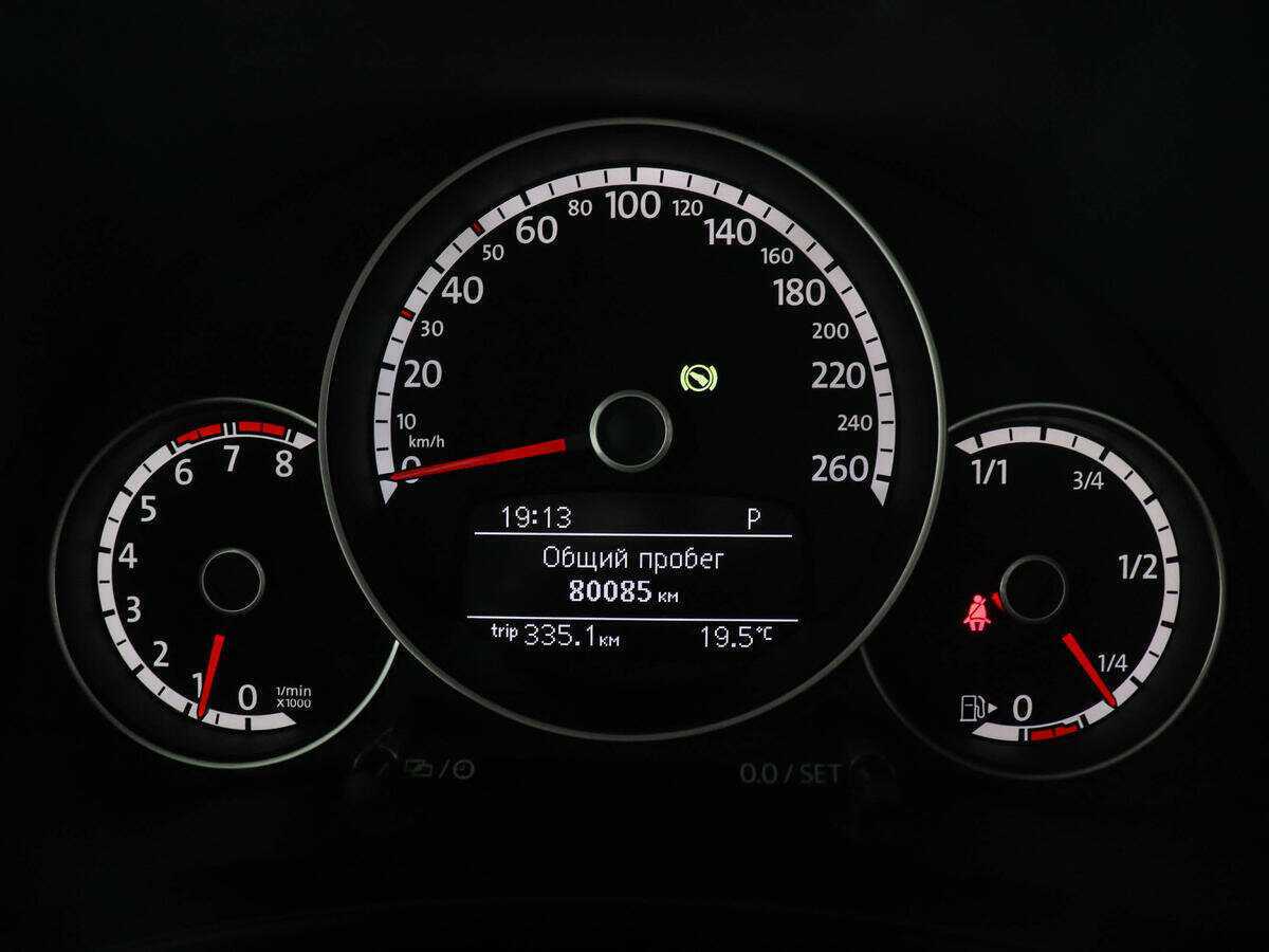Купить Volkswagen Beetle с пробегом. Фото: #10