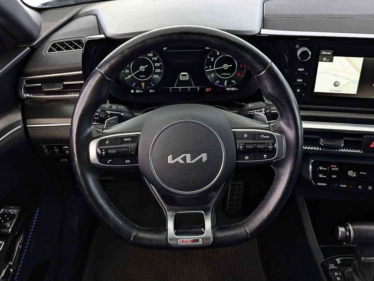Купить Kia K5 с пробегом. Фото: #19