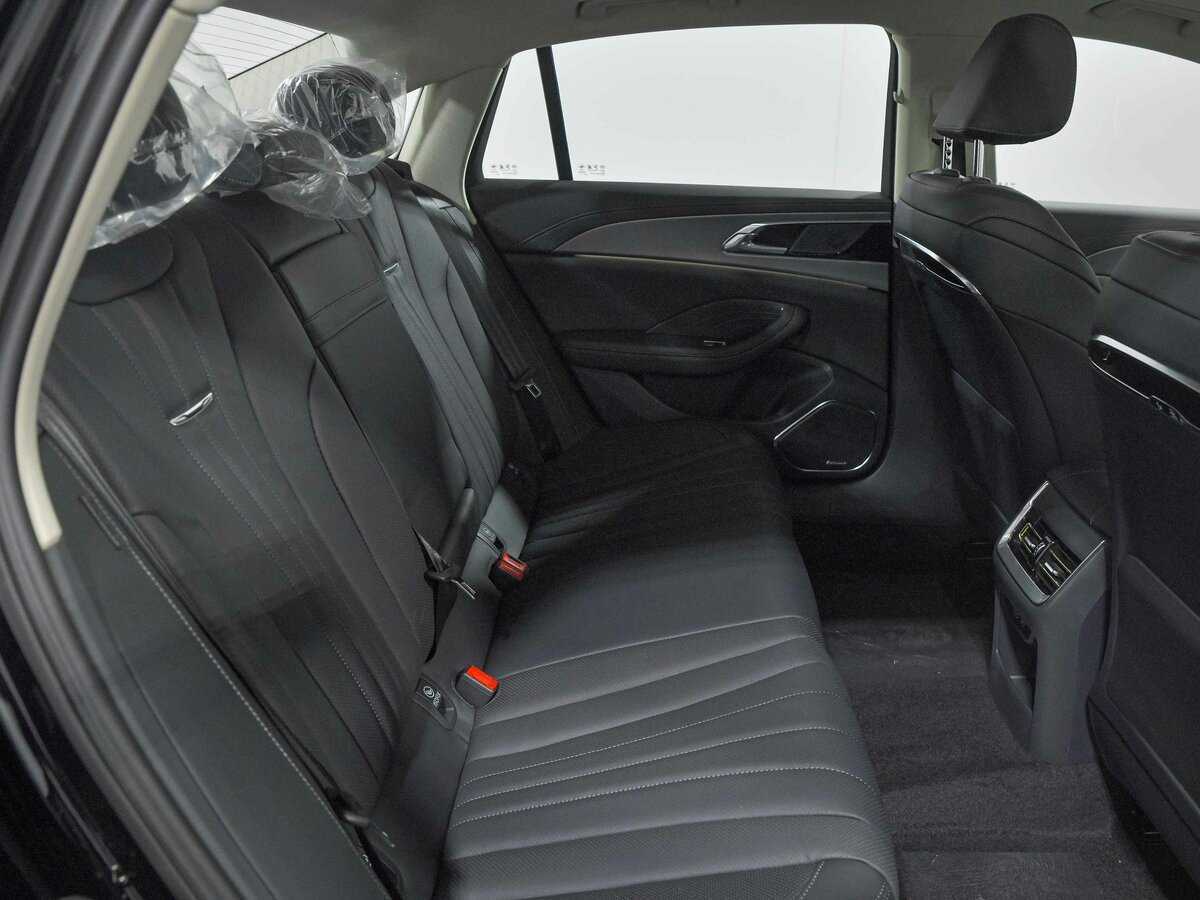 Купить Hongqi H5 с пробегом. Фото: #17