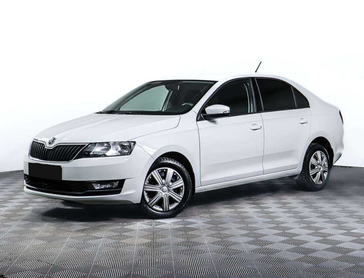 Купить Skoda Rapid с пробегом. Посмотреть фото