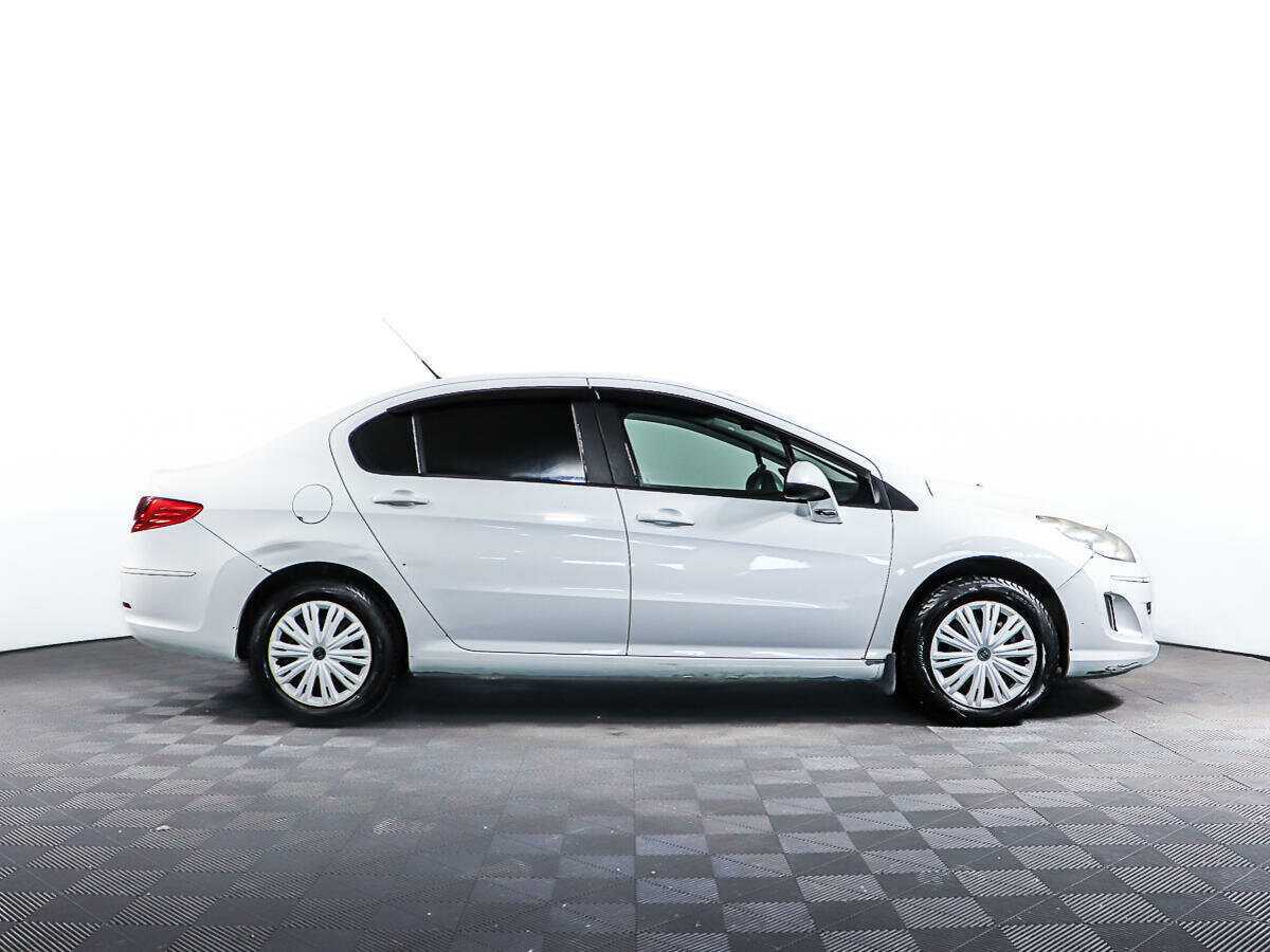 Купить Peugeot 408 с пробегом. Фото: #3