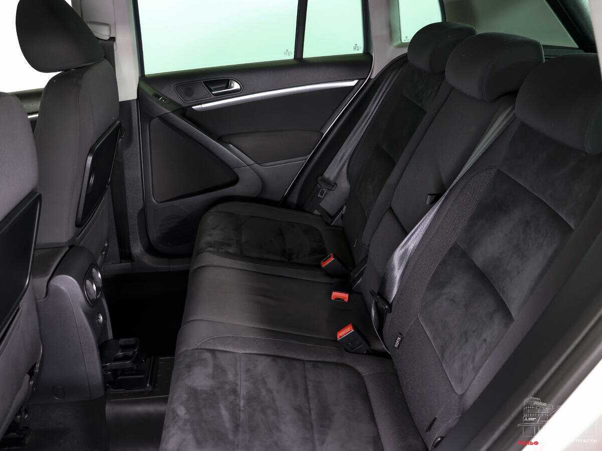 Купить Volkswagen Tiguan с пробегом. Фото: #8
