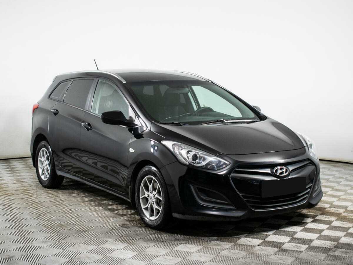 Купить Hyundai i30 с пробегом. Фото: #2