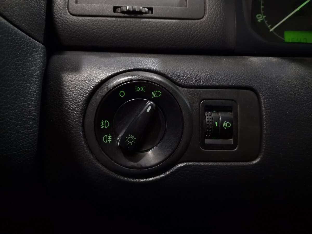 Купить Skoda Octavia с пробегом. Фото: #10