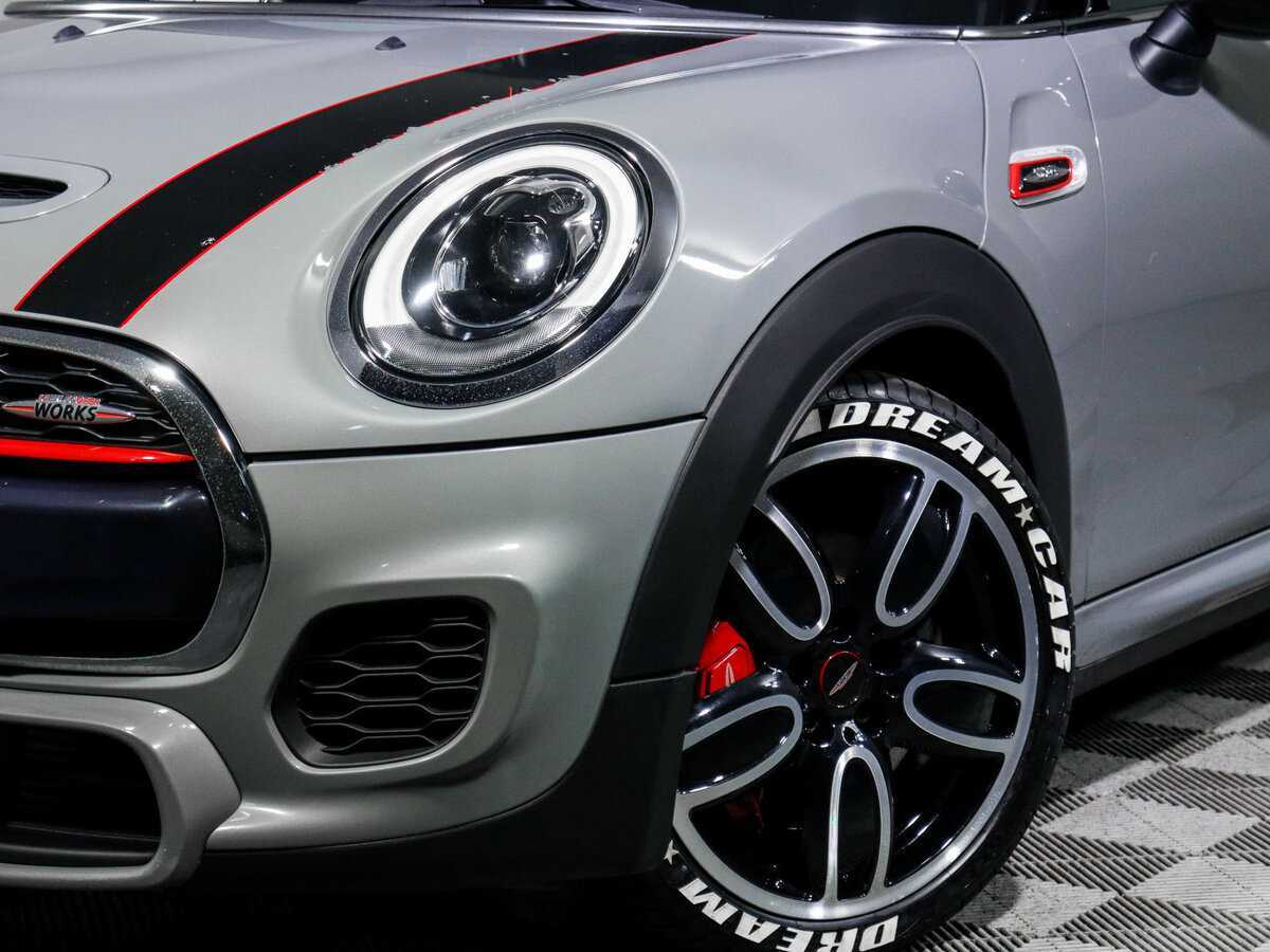 Купить Mini Hatch с пробегом. Фото: #11