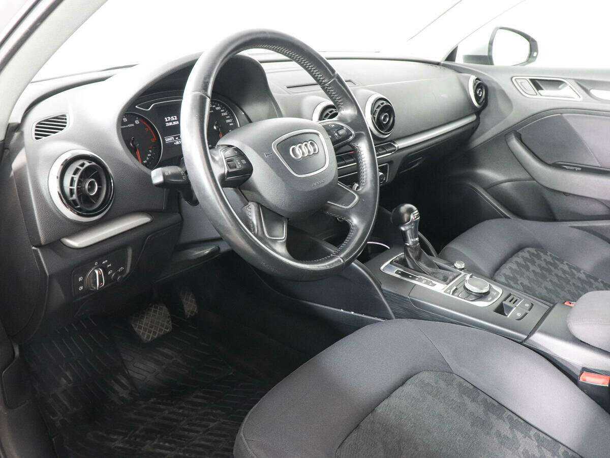 Купить Audi A3 с пробегом. Фото: #8