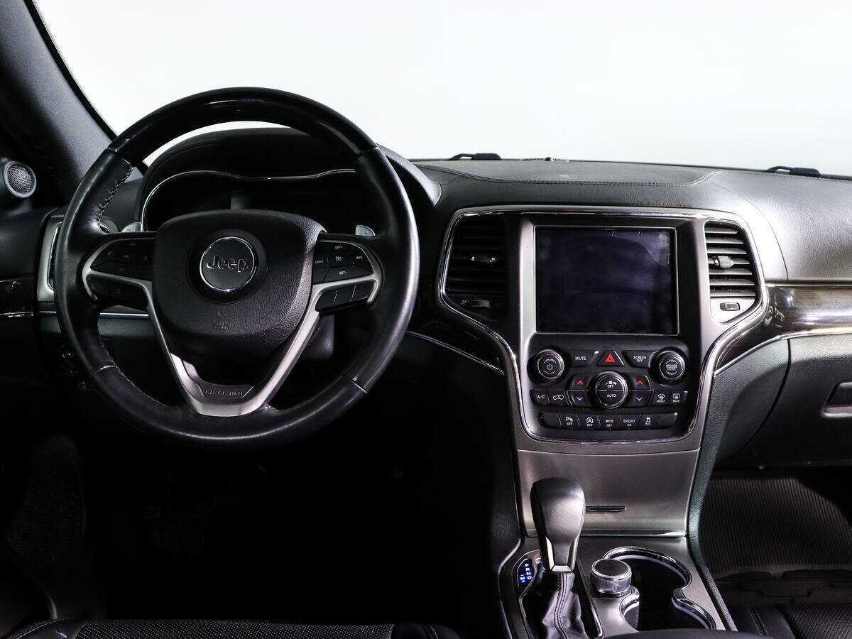 Купить Jeep Grand Cherokee с пробегом. Фото: #9