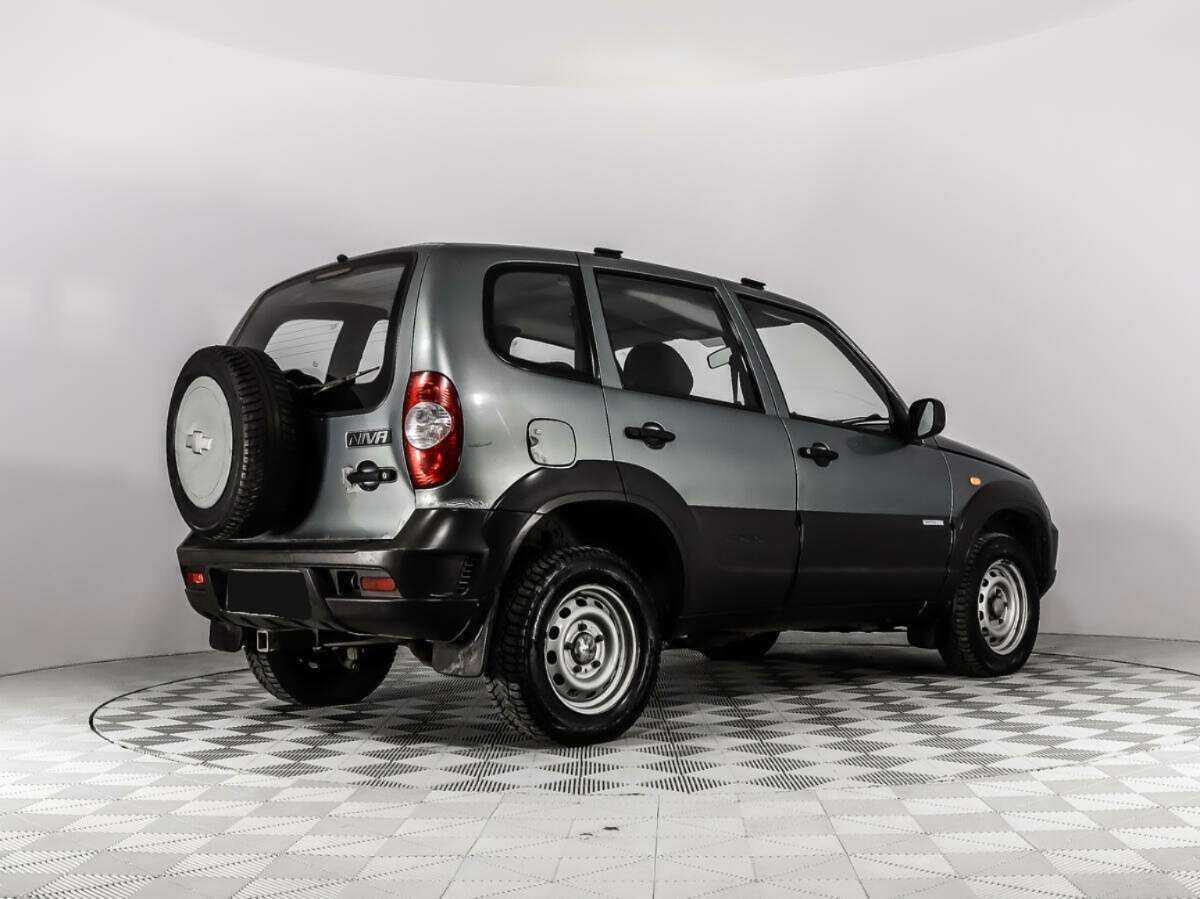 Купить Chevrolet Niva с пробегом. Фото: #4